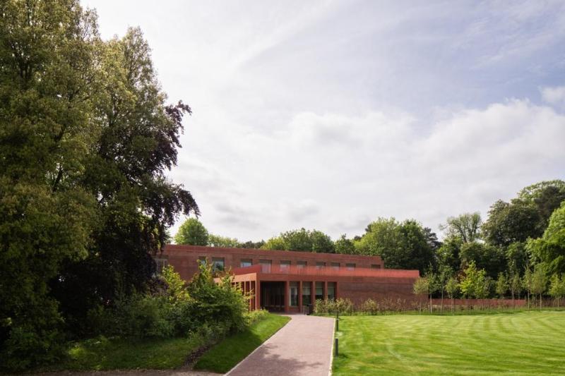 exterior of new Queen's Business School Student Hub building, 2023